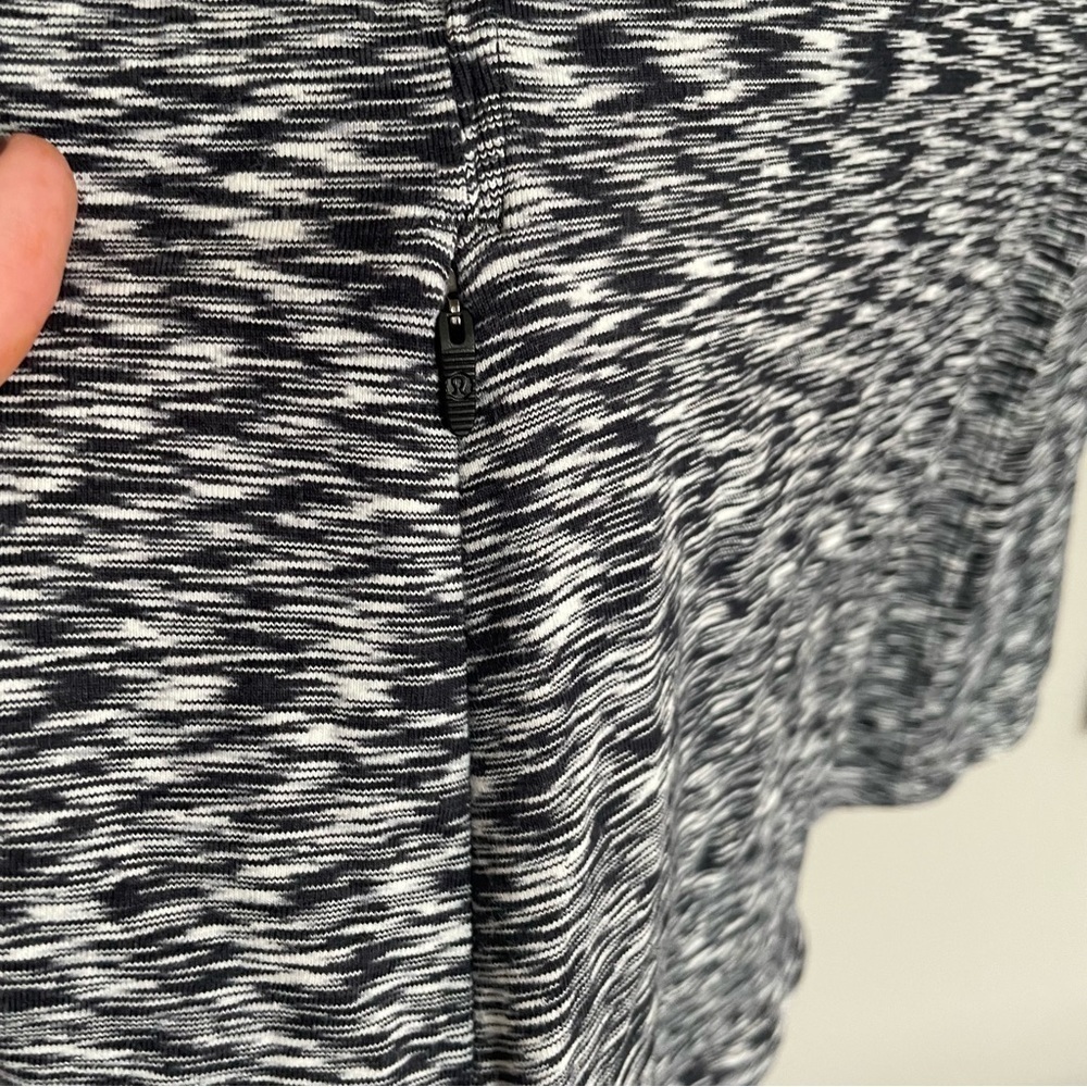 Lululemon 🍋 Runderful Long Sleeve Spaced Put Space Dye Black 6 - Picture 11 of 12